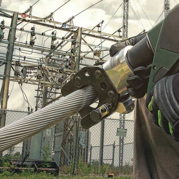 Greenlee Cordless Wire Cutter, 18 V DC, Li-Ion Battery, Gator