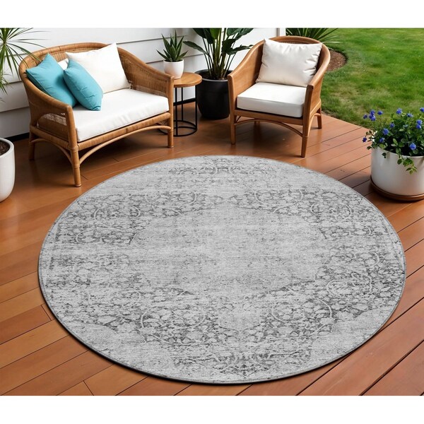 Homeroots 8' Gray And Ivory Round Oriental Washable Indoor Outdoor Area Rug 605117 - main