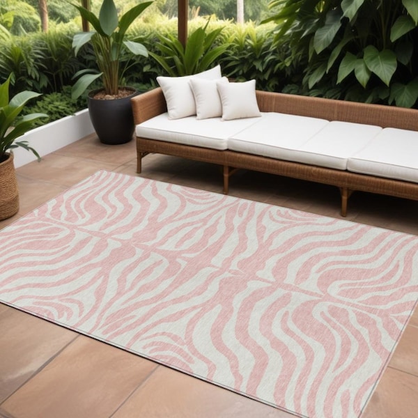 Homeroots 8' X 10' Pink And Gray Animal Print Washable Indoor Outdoor Area Rug 600639 - main