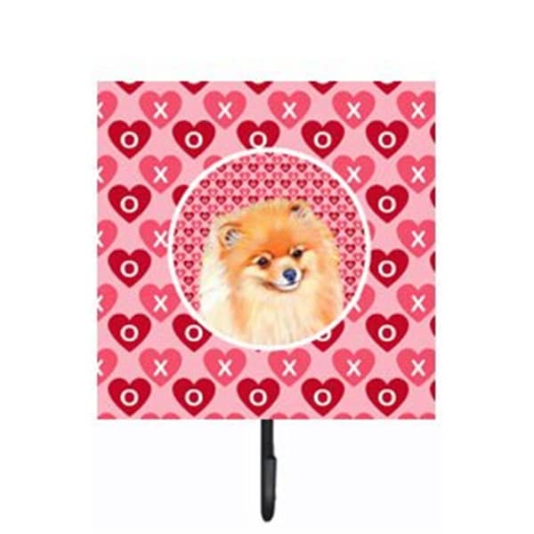 Carolines Treasures 4.25 x 7 in. Pomeranian Valentines Love and Hearts Leash Or Key Holder LH9170SH4 - main