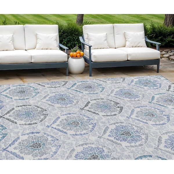 Homeroots 8' X 10' Gray And Denim Blue Medallion Washable Indoor Outdoor Area Rug 587659 - main