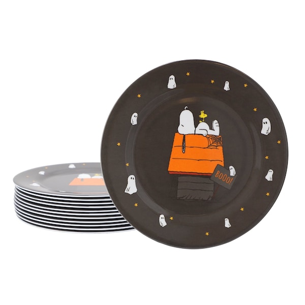 Gibson Peanuts Snoopy Pumpkin 12 Piece Melamine 10.5 Inch Dinner Plate Set in Black 750123716M - main