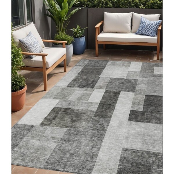 Homeroots 5' X 8' Pewter And Black Geometric Washable Indoor Outdoor Area Rug 605862 - main