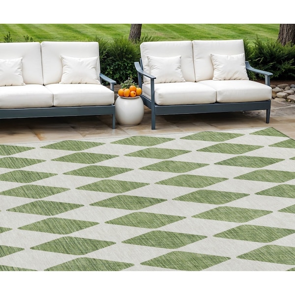Homeroots 10' X 14' Green And Ivory Geometric Washable Indoor Outdoor Area Rug 577054 - main