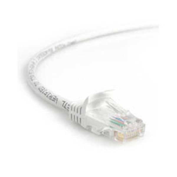 Ezgeneration 10 ft White Snagless Category 5e- 350 MHz- UTP Patch Cable EZ535561 - main