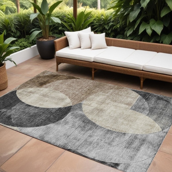 Homeroots 10' X 14' Pewter Brown And Charcoal Geometric Washable Indoor Outdoor Area Rug 604934 - main