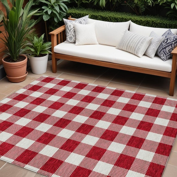 Homeroots 10' X 14' Red And Ivory Plaid Washable Indoor Outdoor Area Rug 595432 - main