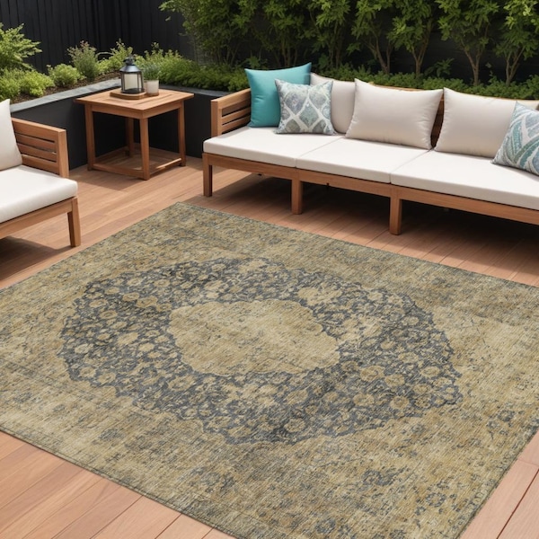 Homeroots 10' X 14' Charcoal And Beige Medallion Washable Indoor Outdoor Area Rug 616465 - main
