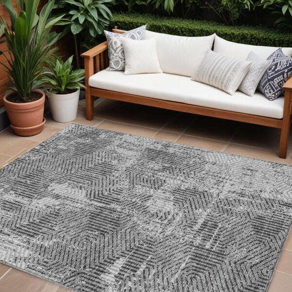 Homeroots 8' X 10' Gray And Charcoal Geometric Washable Indoor Outdoor Area Rug 594554 - main