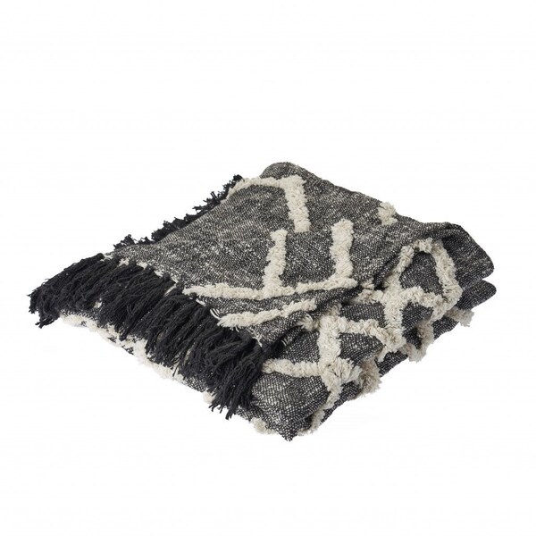 Homeroots 60" X 50" Black and Gray Woven Cotton Geometric Throw Blanket with Fringe 516542 - main