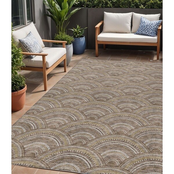 Homeroots 5' X 8' Brown Beige And Taupe Geometric Washable Indoor Outdoor Area Rug 615189 - main
