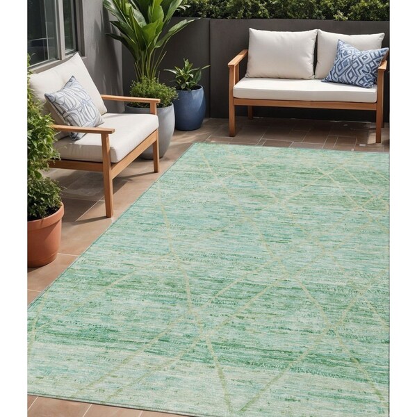 Homeroots 5' X 8' Artichoke Green And Beige Trellis Washable Indoor Outdoor Area Rug 616479 - main