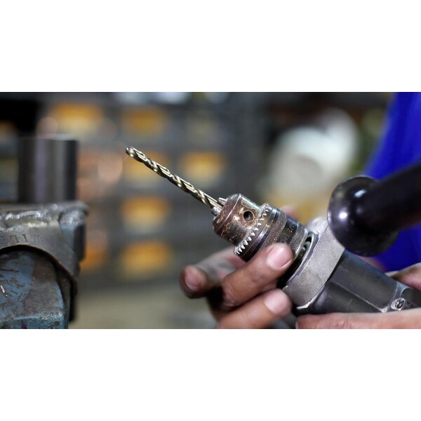 Drill America 7/32 Cobalt Aircraft Extension Drill Bit - Gold Oxide Finish For Tough Metals