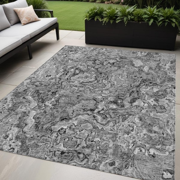 Homeroots 5' X 8' Gray Charcoal And Silver Abstract Washable Indoor Outdoor Area Rug 588469 - main