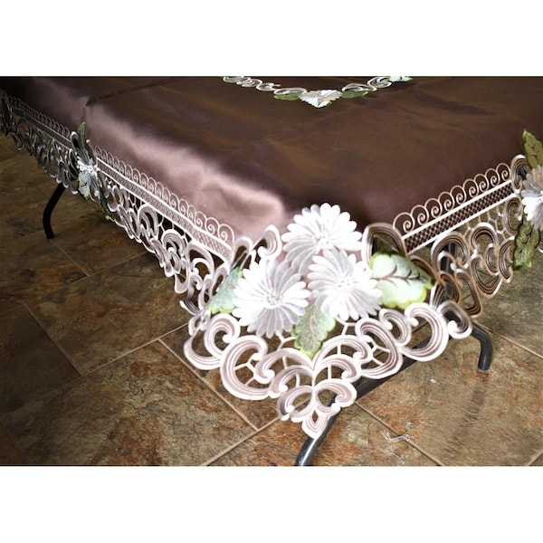 Sinobrite H8852-1-52x71 52 x 71 in. White Daisy Green Leaves on Brown Fabric Tablecloth H8852/1-52x71 - main