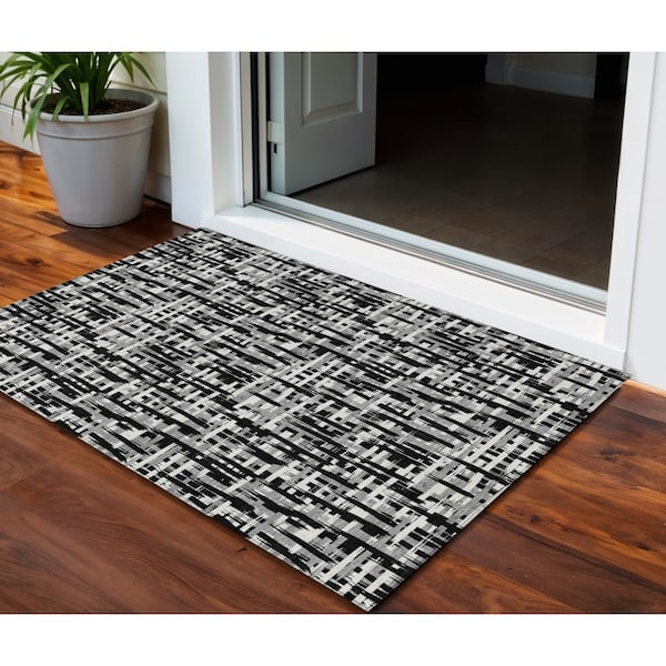 Homeroots 3' X 5' Black Gray And Ivory Abstract Washable Indoor Outdoor Area Rug 602467 - main