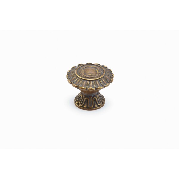 Schaub 1-1/4in French Court Cabinet Knob Monticello Brass Finish 936-MBR - main