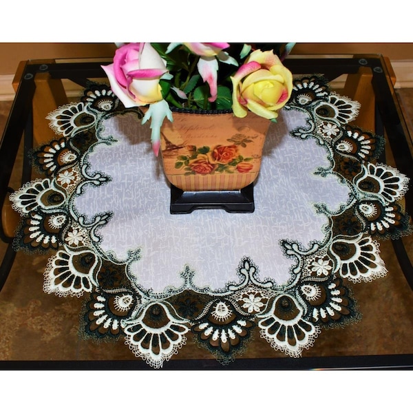 Sinobrite H8139-G-024 24 in. Green European Lace with White Antique Fabric Doily H8139/G-024 - main
