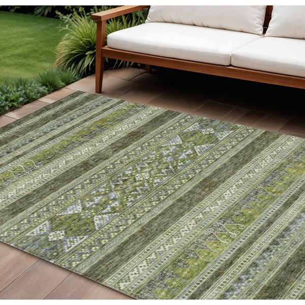 Homeroots 10' X 14' Olive Green And Artichoke Green Southwestern Washable Indoor Outdoor Area Rug 582841 - main