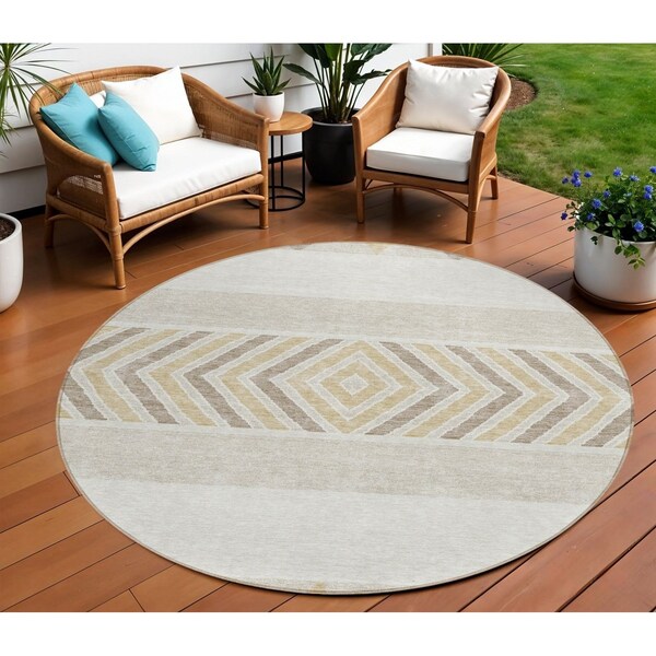 Homeroots 8' Ivory Beige And Taupe Round Southwestern Washable Indoor Outdoor Area Rug 613917 - main