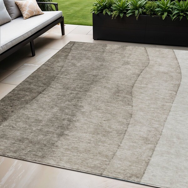 Homeroots 5' X 8' Taupe Brown And Ivory Ombre Washable Indoor Outdoor Area Rug 581835 - main