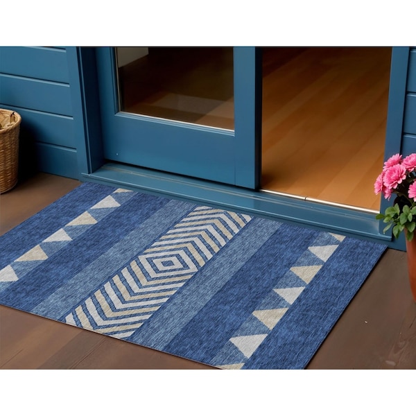 Homeroots 3' X 5' Navy Blue Ivory And Beige Southwestern Washable Indoor Outdoor Area Rug 613927 - main