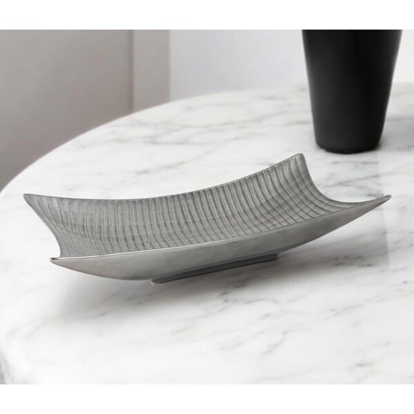 Homeroots 20" Silver Geo Lines Ceramic Vanity Tray 574118 - main