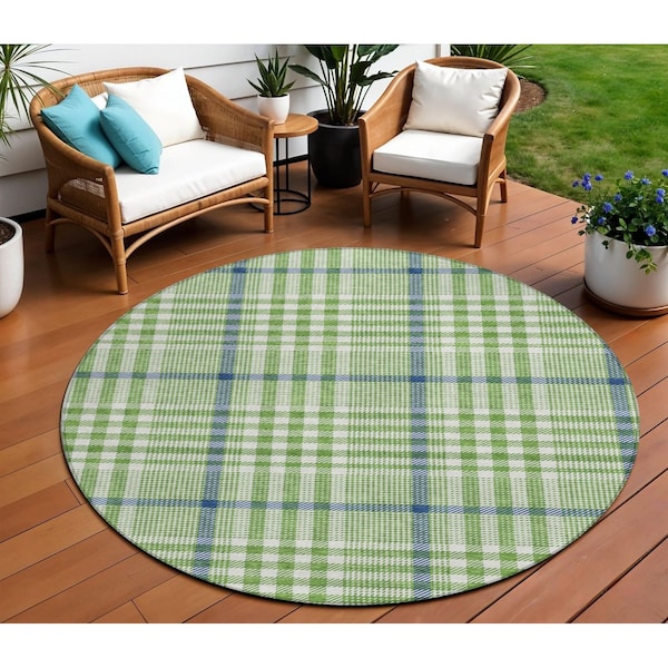 Homeroots 8' Green And Ivory Round Plaid Washable Indoor Outdoor Area Rug 601472 - main