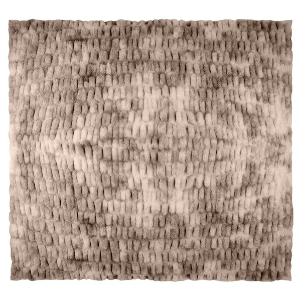 Lavish Home Oversized Ruched Faux Fur Blanket Plush Polyester Faux Fur Queen-Size Throw for Sofas & Beds HT-THROW1-TP - main