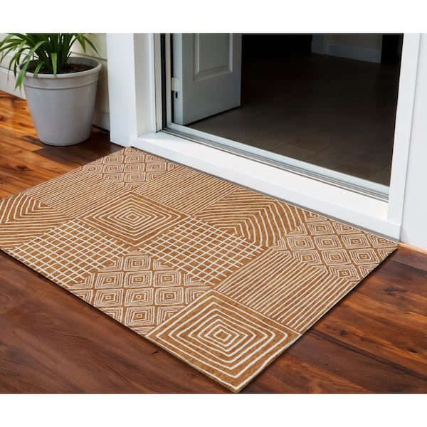 Homeroots 3' X 5' Copper And Ivory Geometric Washable Indoor Outdoor Area Rug 600774 - main
