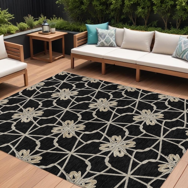 Homeroots 9' X 12' Black And Ivory Geometric Washable Indoor Outdoor Area Rug 613408 - main