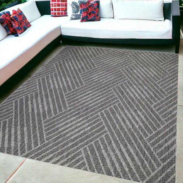 Homeroots 5' X 8' Gray and Blue Geometric Stain Resistant Indoor Outdoor Area Rug 531616 - main