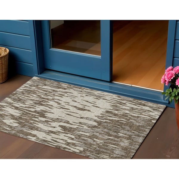 Homeroots 3' X 5' Brown And Ivory Abstract Washable Indoor Outdoor Area Rug 612641 - main