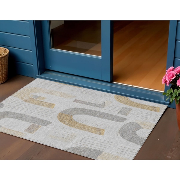 Homeroots 8' X 10' Silver And Gold Geometric Washable Indoor Outdoor Area Rug 618121 - main