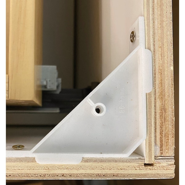 Craftmark Plymouth Shaker 30'' Wx24''Dx34.5'' H Ready To Assemble Wht Base Kitchen Cabinet PWB30 - main