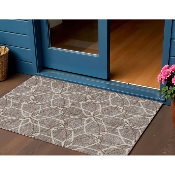 Homeroots 3' X 5' Taupe And Ivory Geometric Washable Indoor Outdoor Area Rug 613049 - main