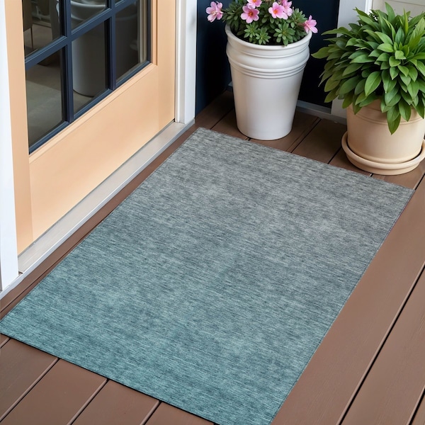 Homeroots 3' X 5' Teal Blue Gray And Charcoal Ombre Washable Indoor Outdoor Area Rug 588576 - main