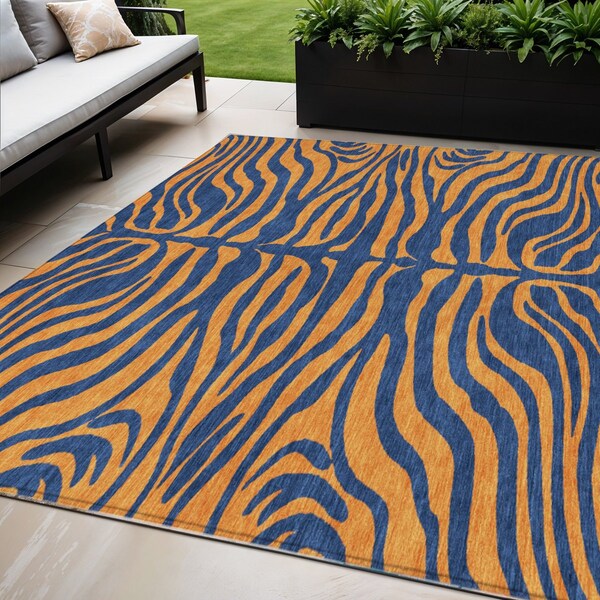 Homeroots 5' X 8' Navy Blue And Pink Animal Print Washable Indoor Outdoor Area Rug 600679 - main
