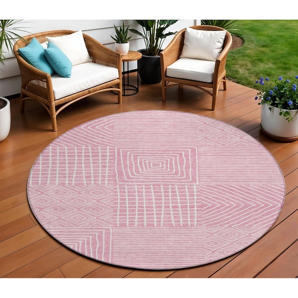 Homeroots 8' Pink And Ivory Round Geometric Washable Indoor Outdoor Area Rug 600770 - main