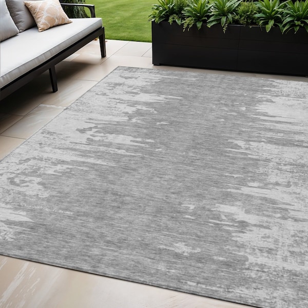 Homeroots 5' X 8' Silver Gray And Ivory Abstract Washable Indoor Outdoor Area Rug 582441 - main