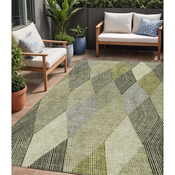 Homeroots 5' X 8' Olive Green Gray And Ivory Argyle Washable Indoor Outdoor Area Rug 613712 - main