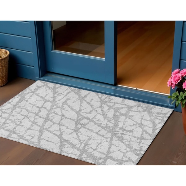Homeroots 3' X 5' Silver And Gray Abstract Washable Indoor Outdoor Area Rug 614383 - main