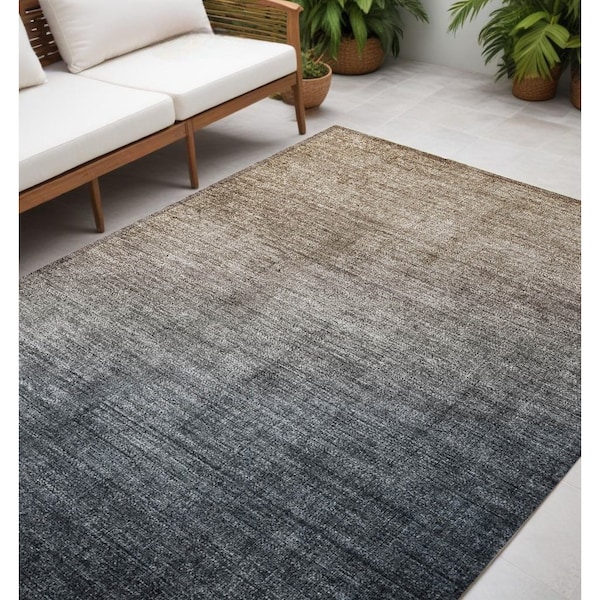 Homeroots 5' X 8' Taupe and Gray Ombre Washable Non Skid Indoor Outdoor Area Rug 563704 - main