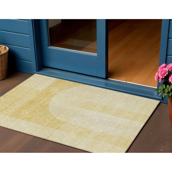 Homeroots 3' X 5' Gold Ivory And Yellow Geometric Washable Indoor Outdoor Area Rug 582710 - main