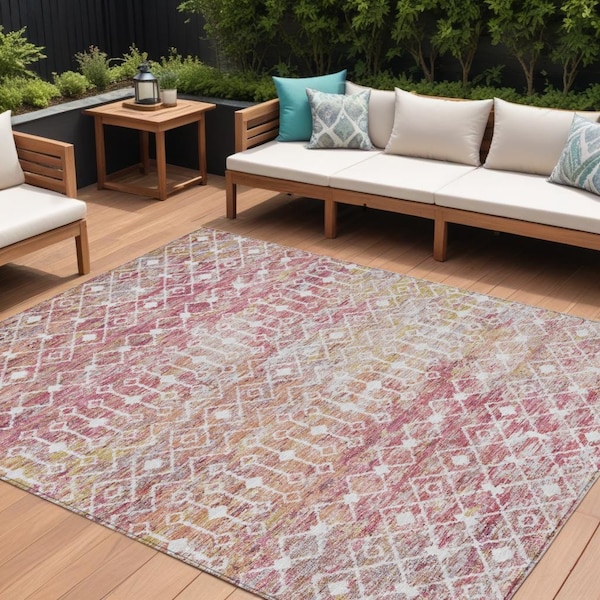 Homeroots 10' X 14' Pink And Ivory Argyle Washable Indoor Outdoor Area Rug 615823 - main