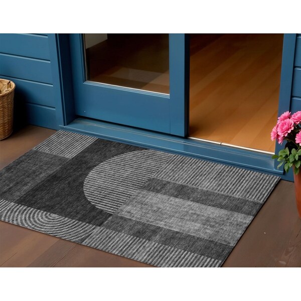 Homeroots 3' X 5' Charcoal Gray And Silver Geometric Washable Indoor Outdoor Area Rug 582704 - main