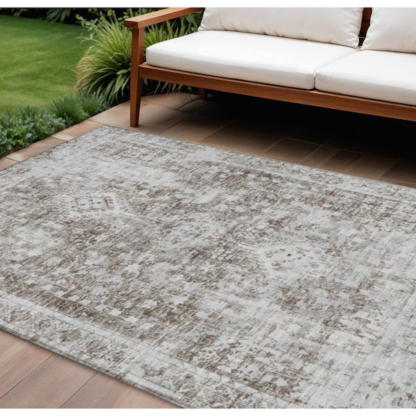 Homeroots 10' X 14' Chocolate Oriental Washable Indoor Outdoor Area Rug 607601 - main