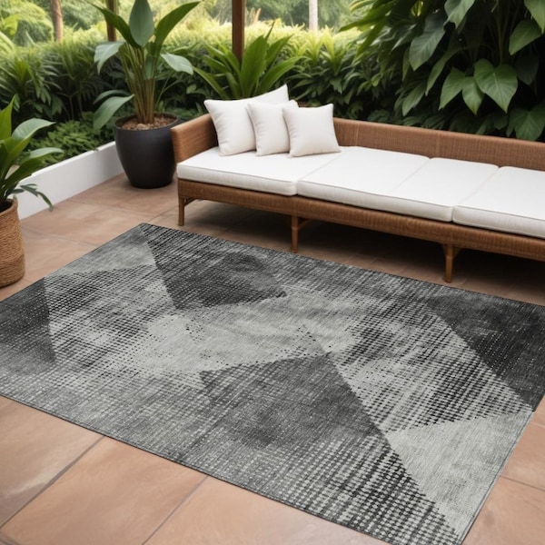 Homeroots 9' X 12' Gray And Black Geometric Washable Indoor Outdoor Area Rug 602849 - main