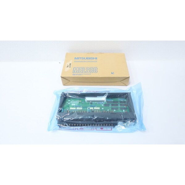 Mitsubishi DIGITAL OUTPUT MODULE 12/24V-DC AY80 - main