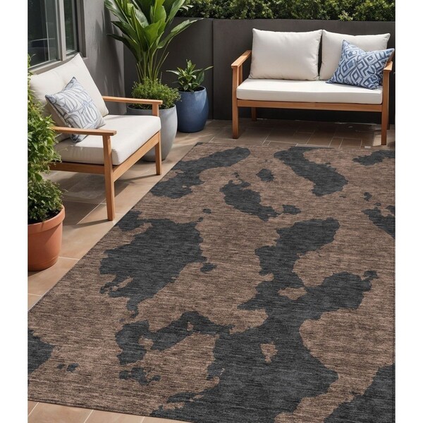 Homeroots 5' X 8' Chocolate And Charcoal Abstract Washable Indoor Outdoor Area Rug 614522 - main